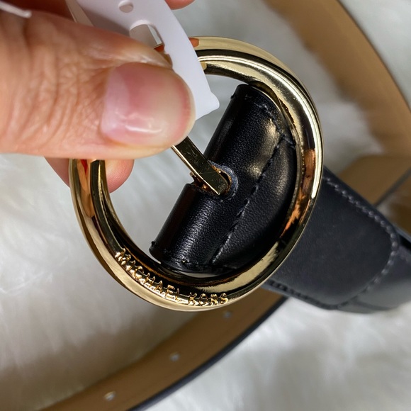 NWT Michael Kors unisex black leather belt size L - Picture 2 of 5